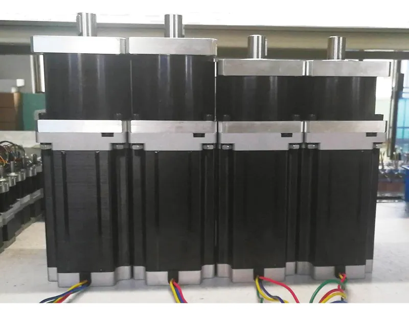 110mm 1.8 Degree Customized Hybrid Stepper Motor (MP110YG200-5)