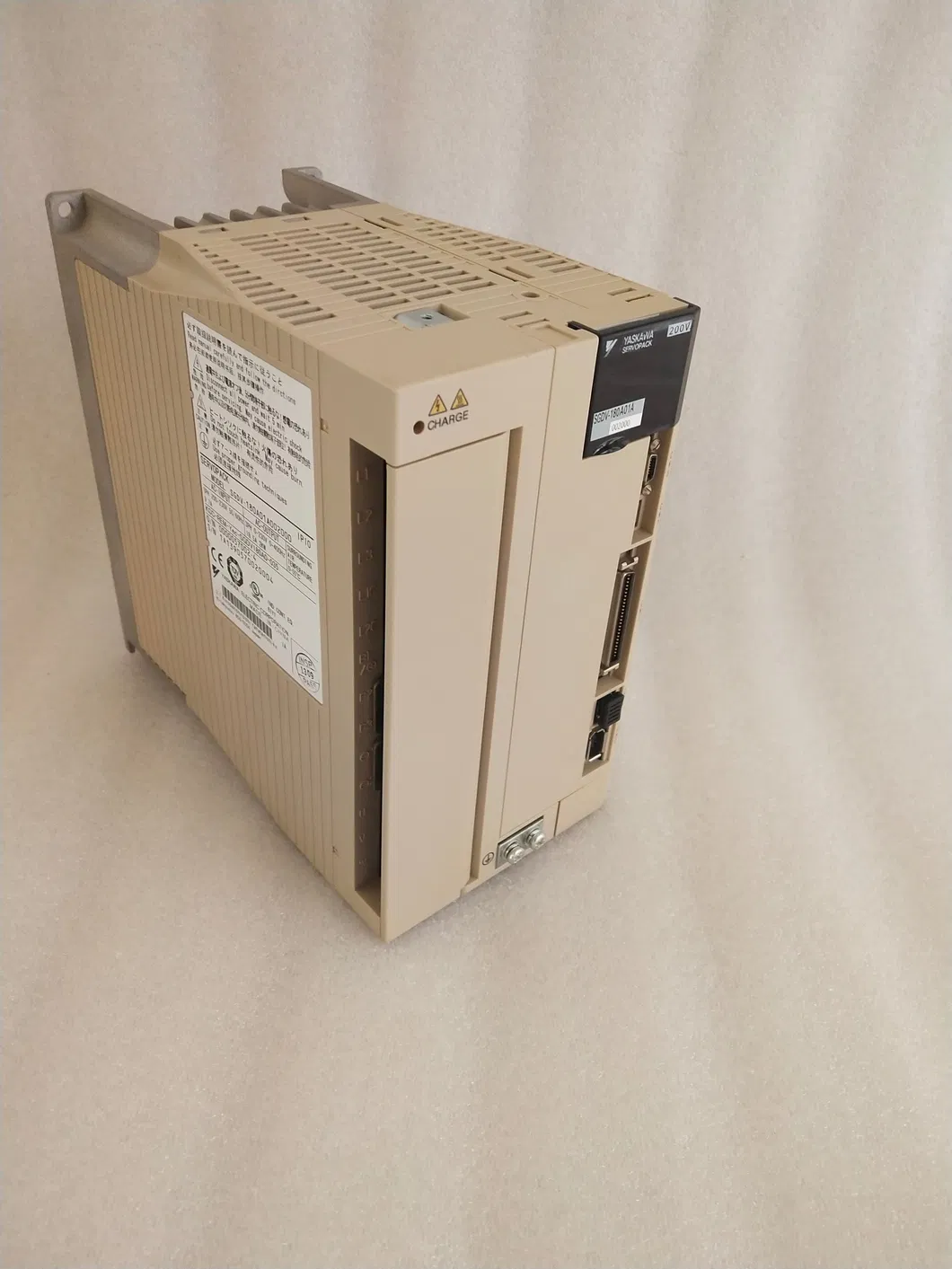 Original Yaskawa Servo Mdrive for Motor Sgdl-04ap